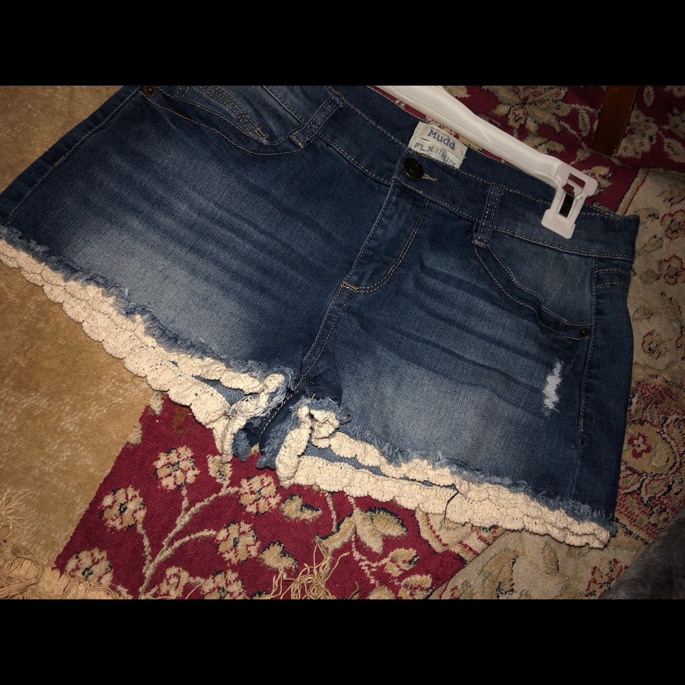 3 for $20.      Mudd shorts, jr size 11. Worn once